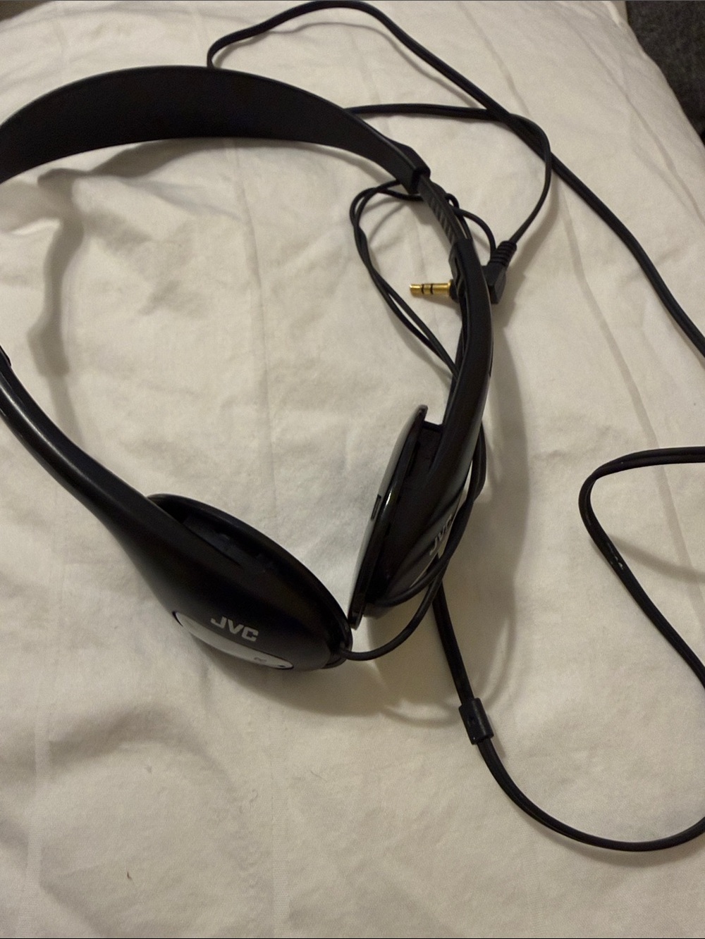JVC Black On-Ear Wired Headphones — Lightweight Everyday Listening